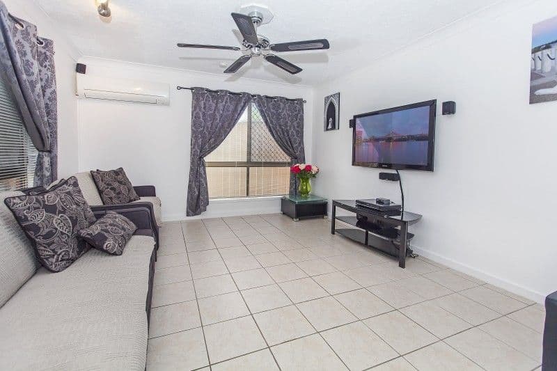 8 Wilson Drive, Camira QLD 4300, Camira - Thumbnail 4