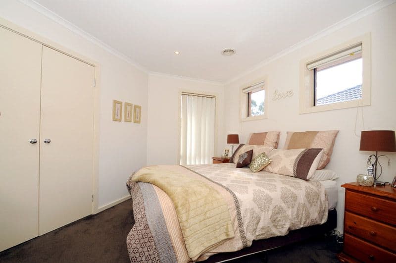 10 Ross Street, FERNTREE GULLY VIC 3156, Ferntree Gully - Thumbnail 7