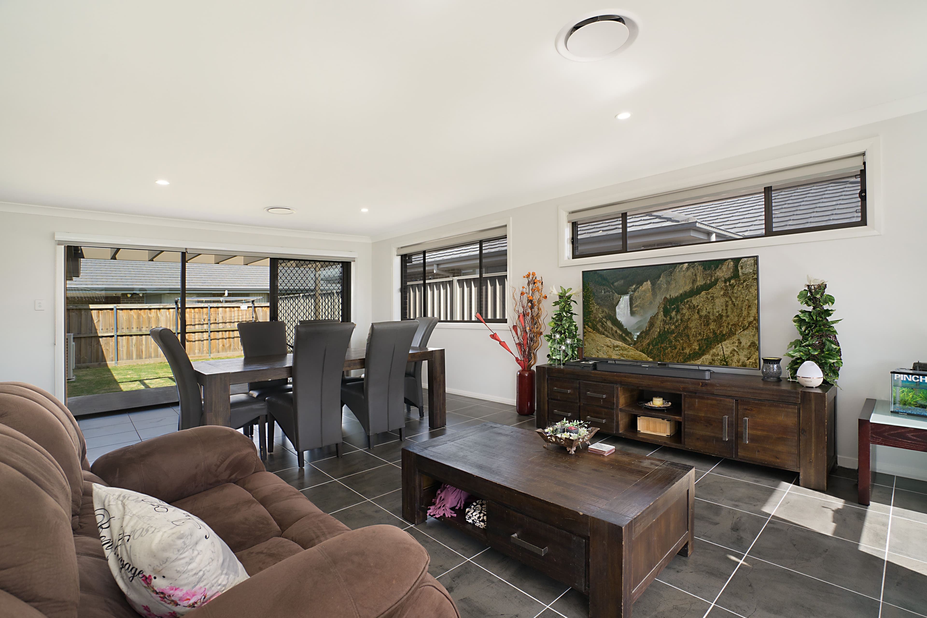 11 Starling Street, Aberglasslyn NSW 2320, Aberglasslyn - Thumbnail 3