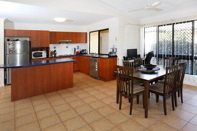 9 Biddulp Court, KIRWAN QLD 4817, Kirwan - Thumbnail 2