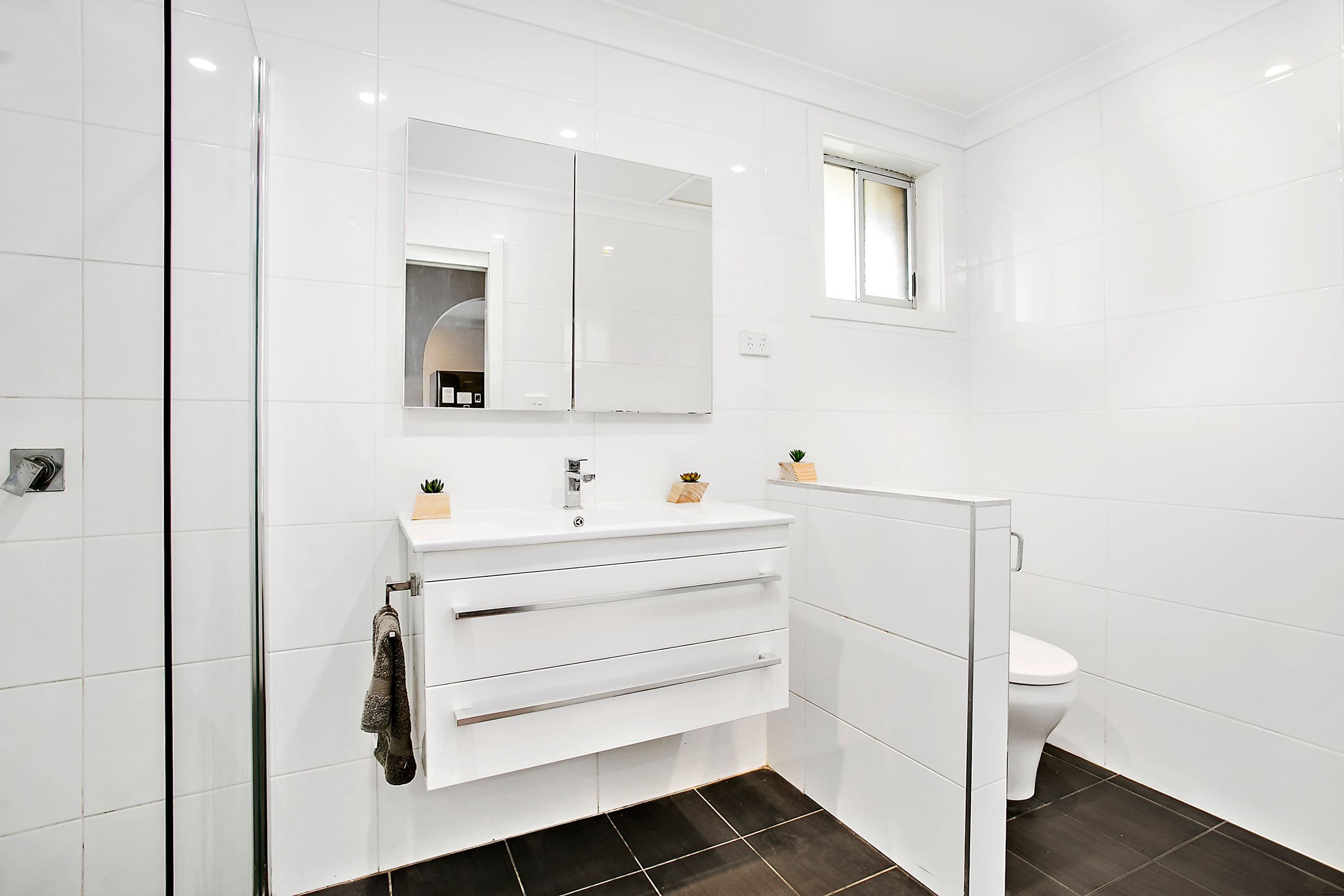 57 Messenger Road, Barrack Heights - Thumbnail 7
