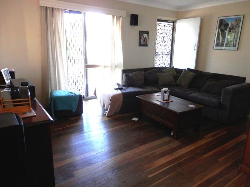 35 Dulcie Street, RACEVIEW QLD 4305, Raceview - Thumbnail 2