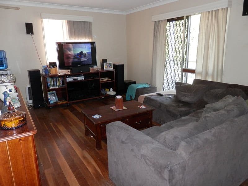 35 Dulcie Street, RACEVIEW QLD 4305, Raceview - Thumbnail 3