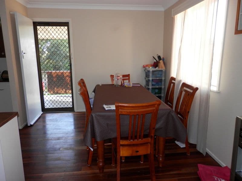 35 Dulcie Street, RACEVIEW QLD 4305, Raceview - Thumbnail 4