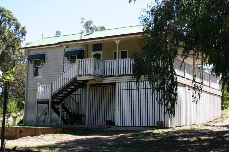 42 Wirralee, MACLEAY ISLAND QLD 4184, Macleay Island - Thumbnail 2