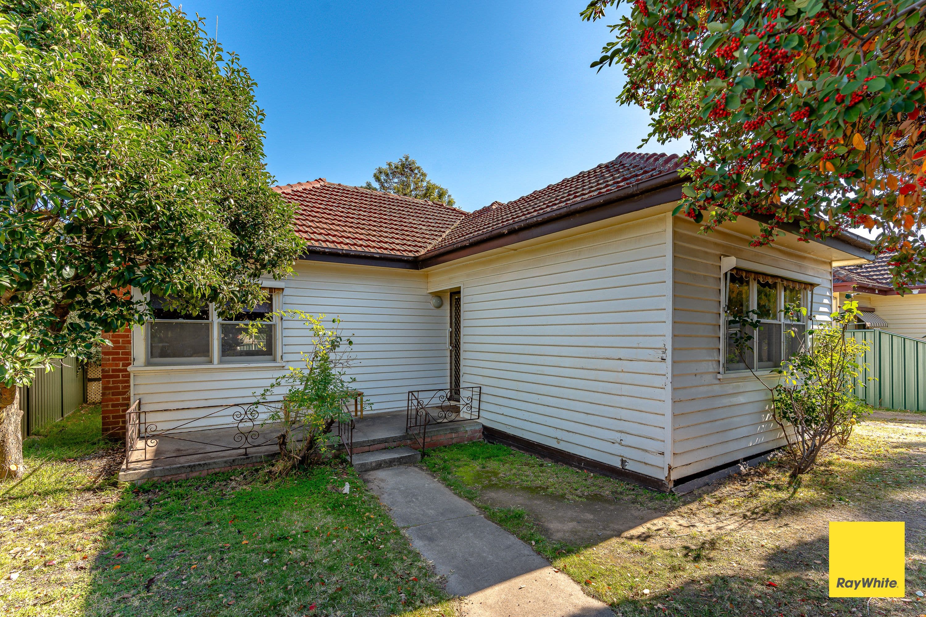 28 Carpenter Street, Kangaroo Flat VIC 3555, Kangaroo Flat - Thumbnail 2