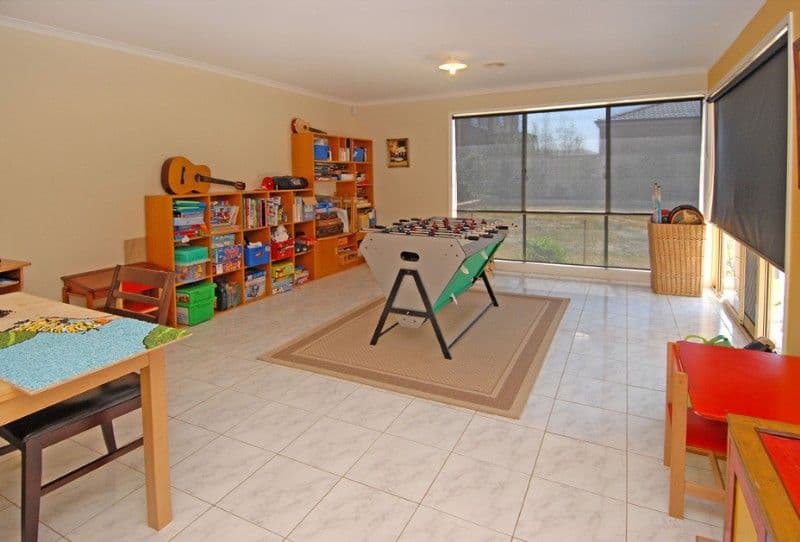 32 Barwon Street, TAYLORS HILL VIC 3037, Taylors Hill - Thumbnail 7