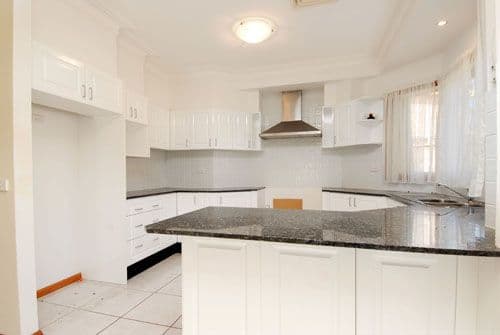 7 Glamis Place, Castle Hill NSW 2154, Castle Hill - Thumbnail 2