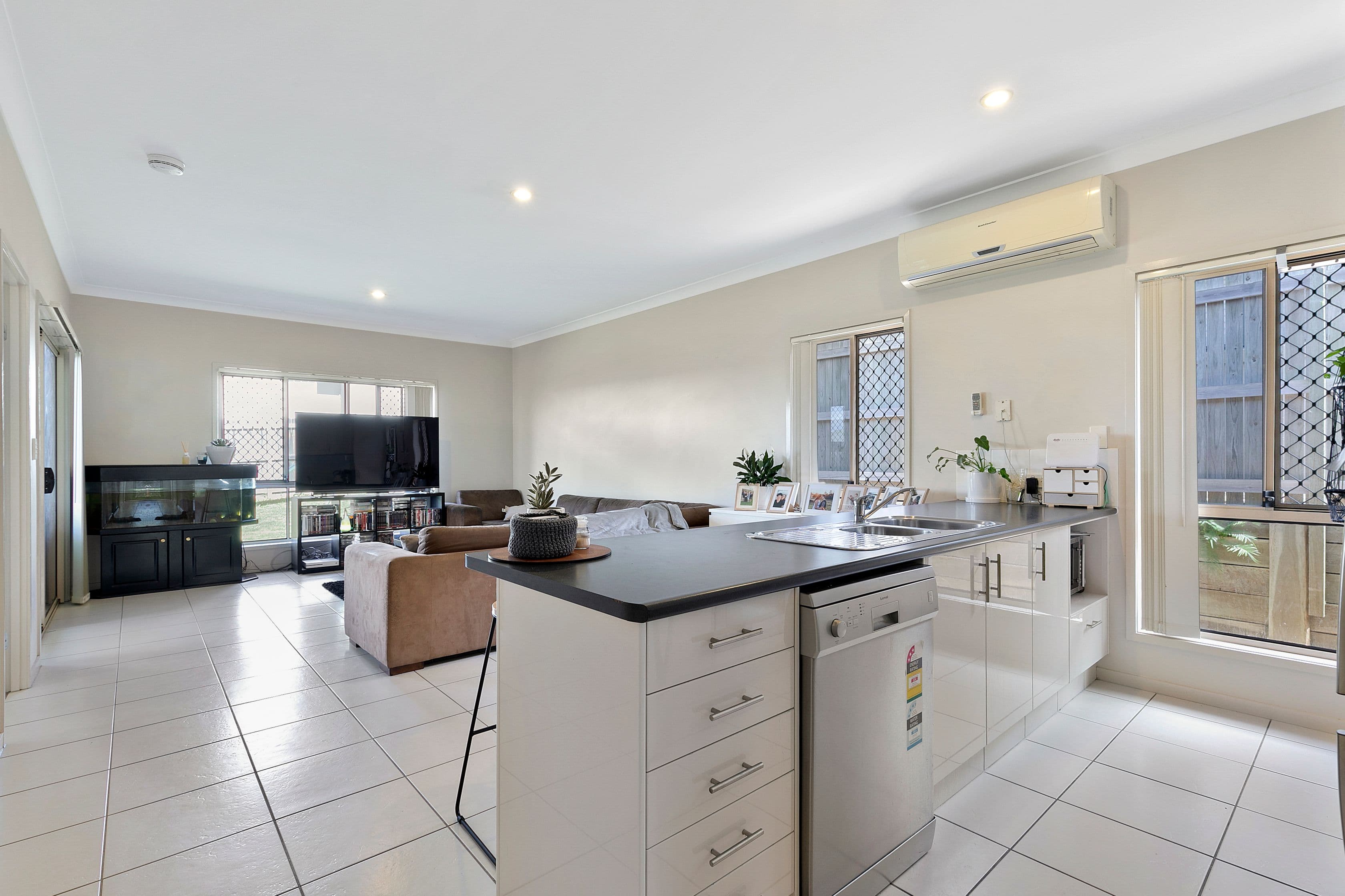 7 Langer Circuit, North Lakes QLD 4509, North Lakes - Thumbnail 3