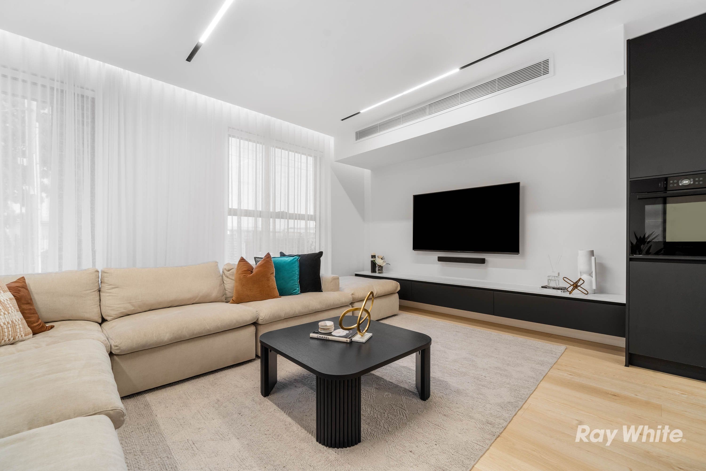 9 Romsey Crescent, Dallas VIC 3047, Dallas - Thumbnail 6