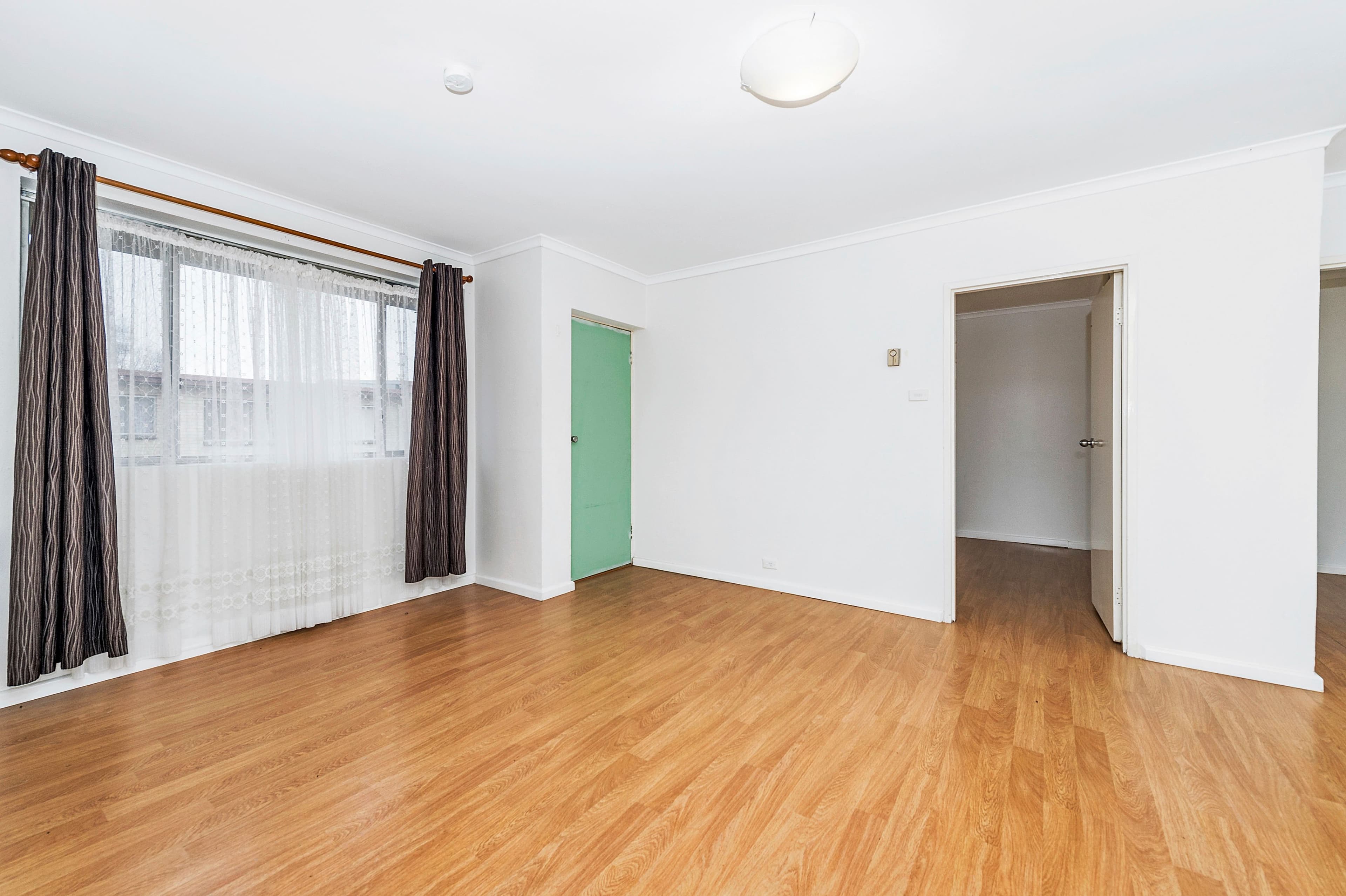 48-50 Trinculo Place, Queanbeyan NSW 2620, Queanbeyan East - Thumbnail 3