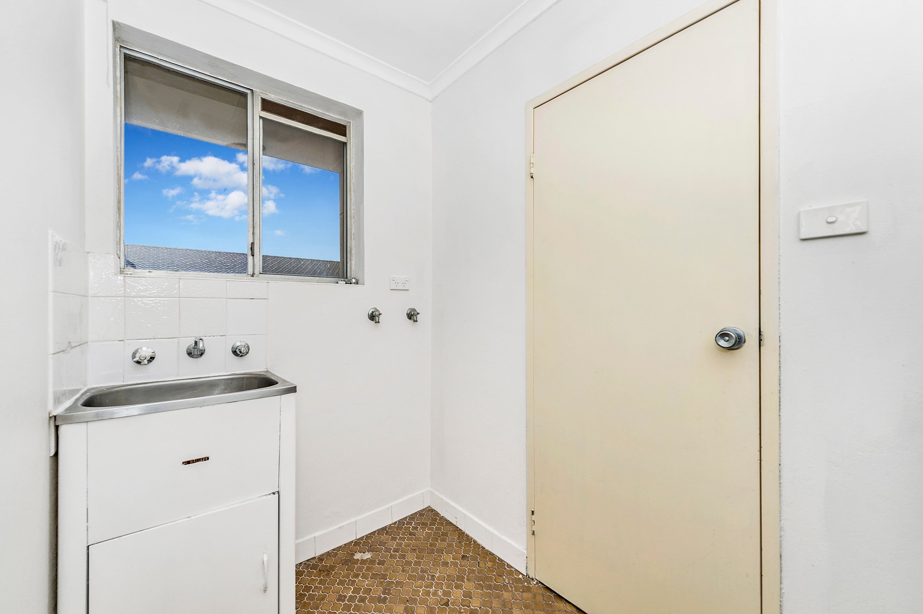 48-50 Trinculo Place, Queanbeyan NSW 2620, Queanbeyan East - Thumbnail 8