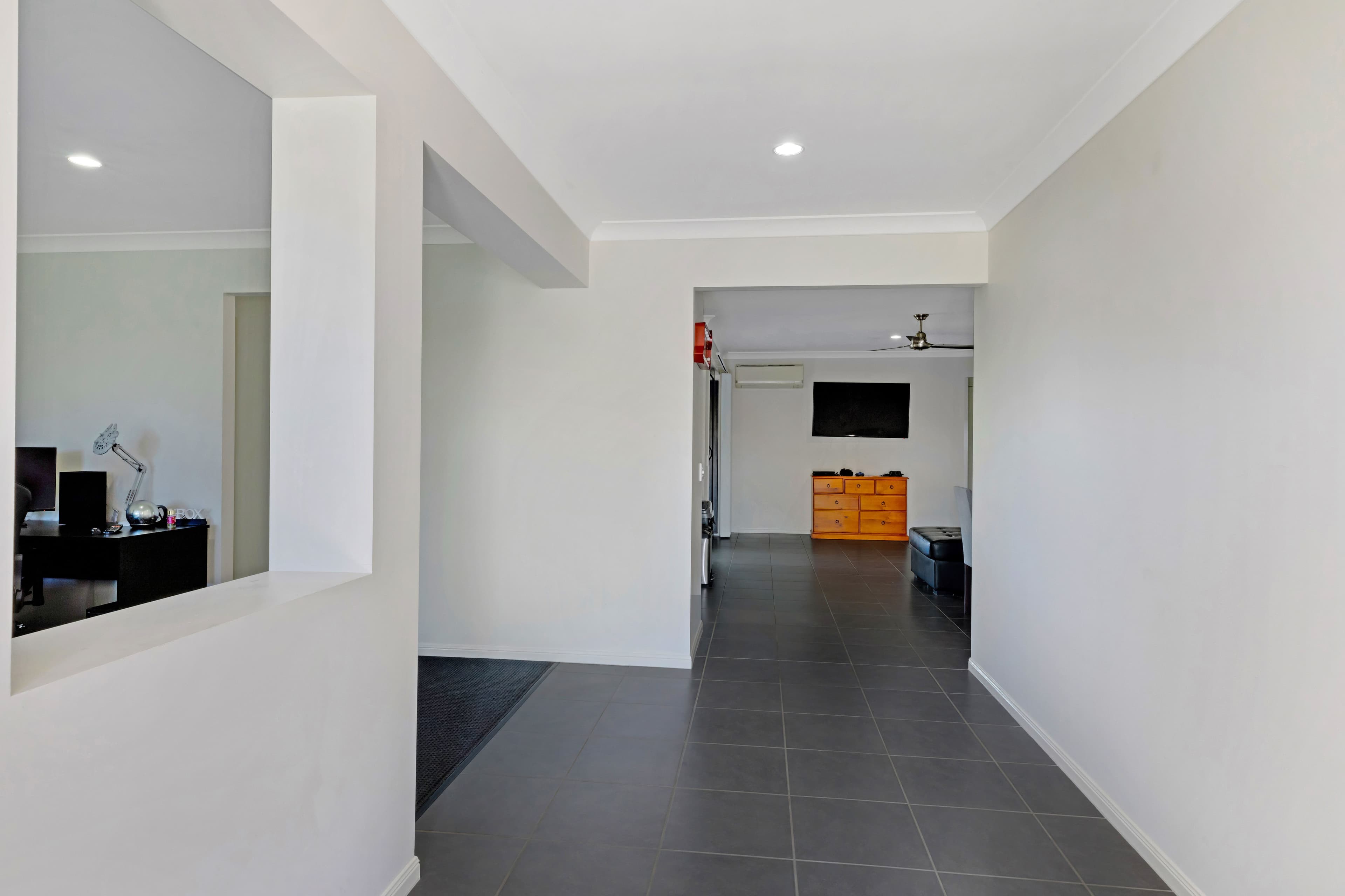 45 Galleon Circuit, Bucasia QLD 4750, Bucasia - Thumbnail 2