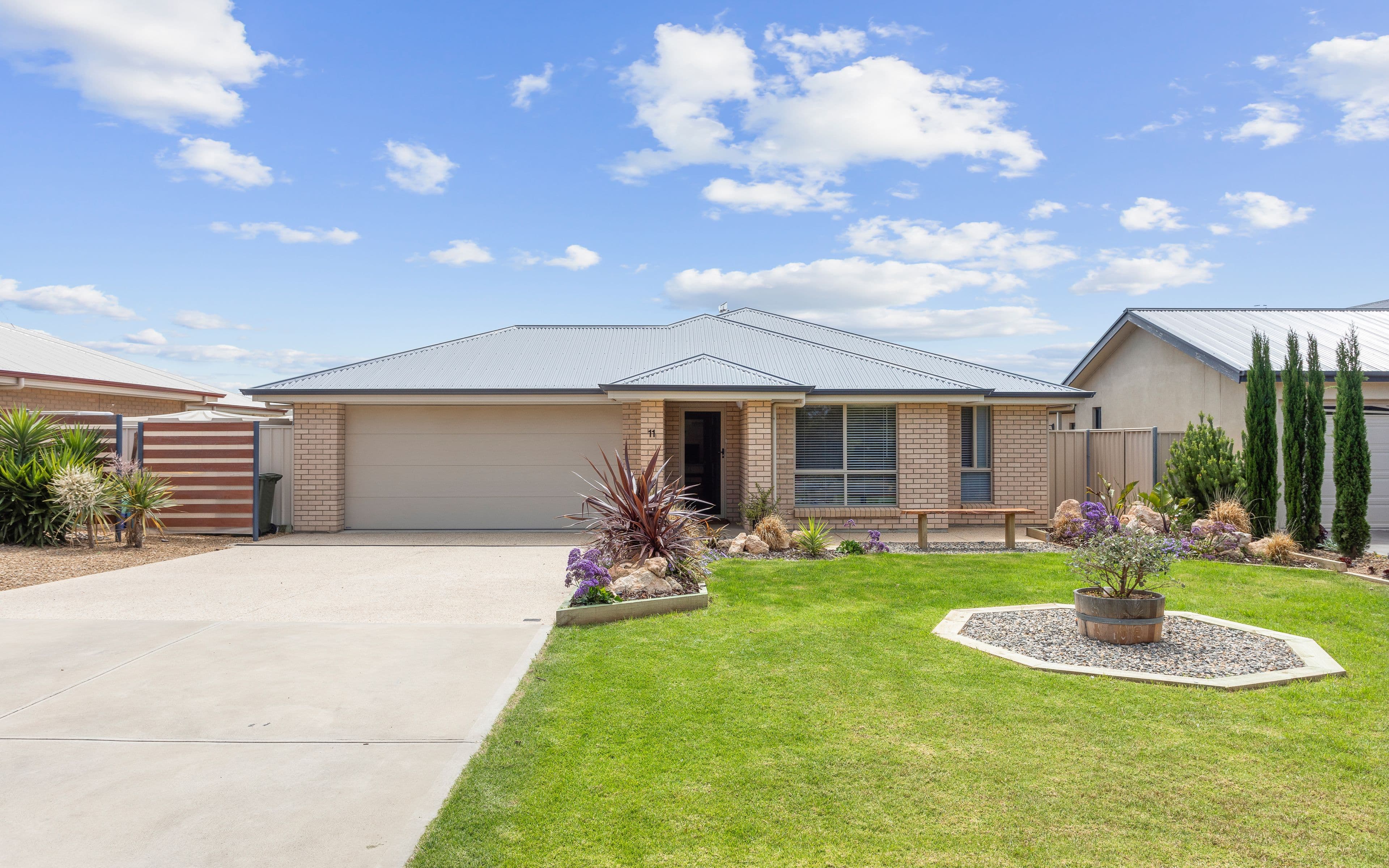11 Gow Drive, Hindmarsh Island SA 5214, Hindmarsh Island - Image 1