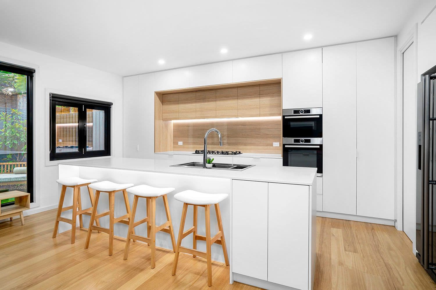 17 Robert Street, Parkdale VIC 3195, Parkdale - Thumbnail 2