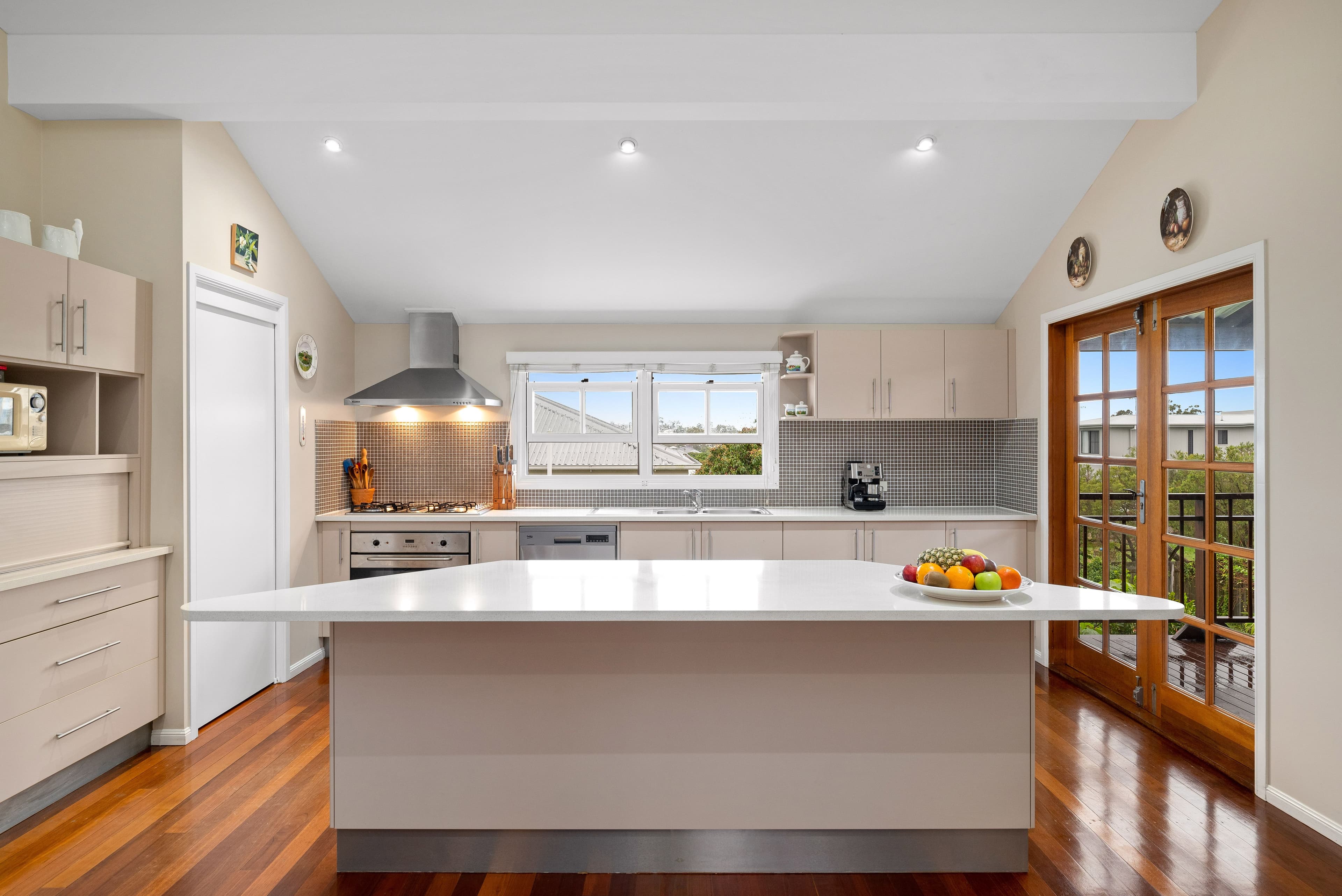9 Margaret Street, Camp Hill QLD 4152, Camp Hill - Thumbnail 6