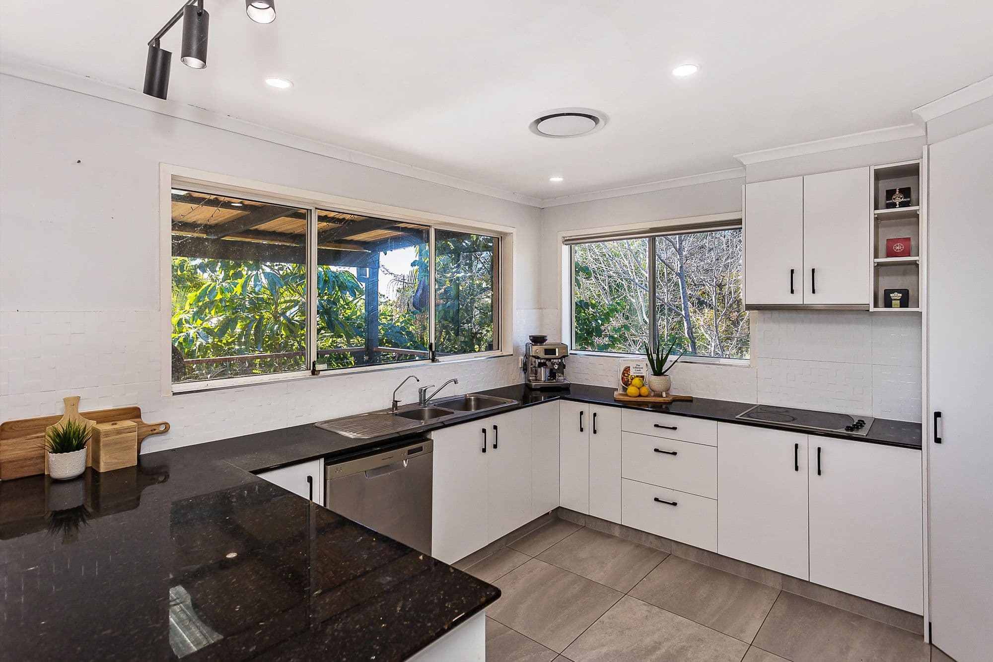 25 Andamooka Avenue, Worongary QLD 4213, Worongary - Thumbnail 7