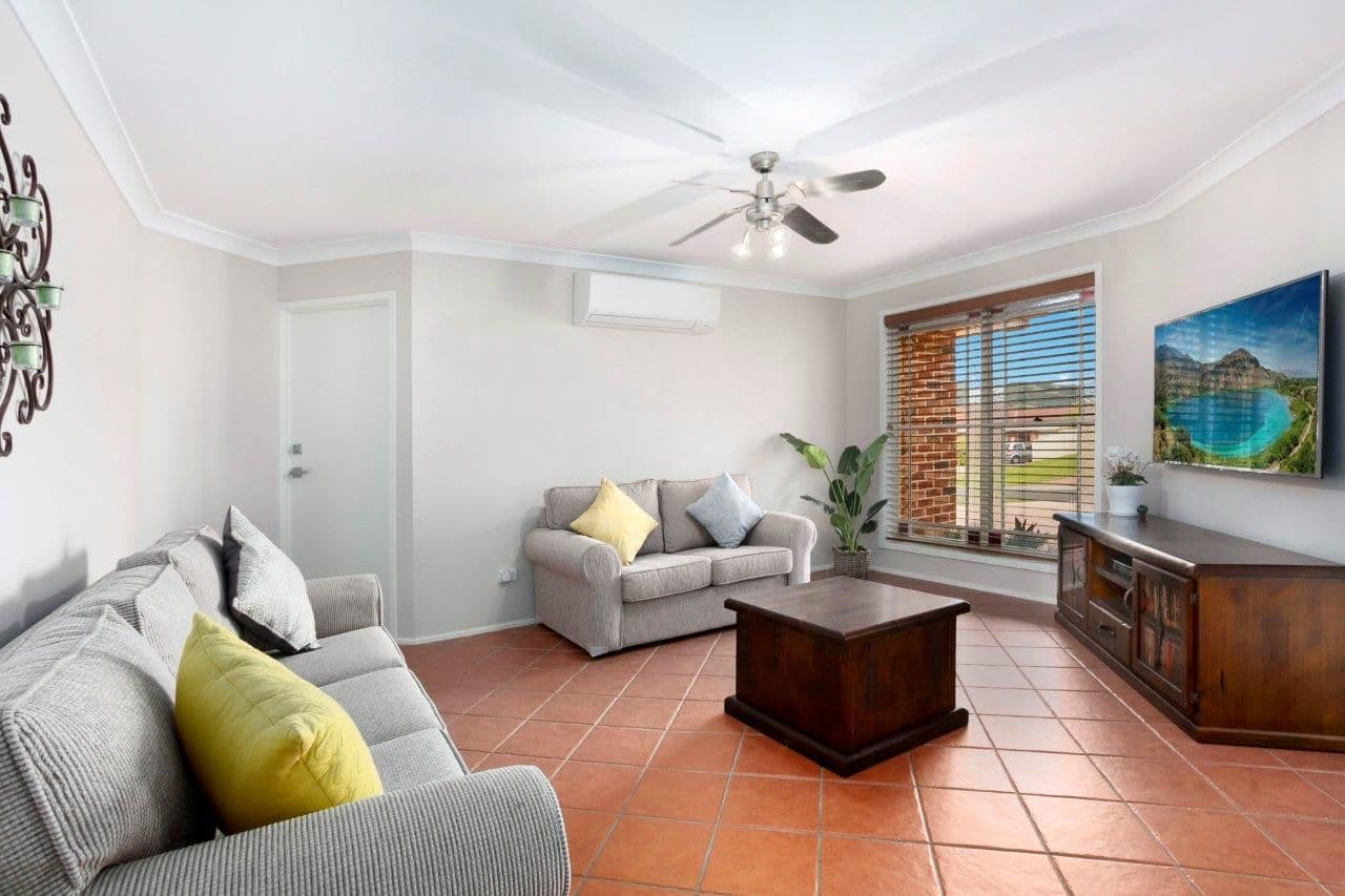 14 Fields Drive, Albion Park - Thumbnail 2
