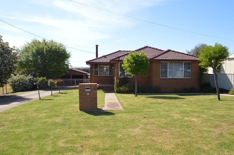 16 Hartley Street, COWRA NSW 2794, Cowra - Image 1