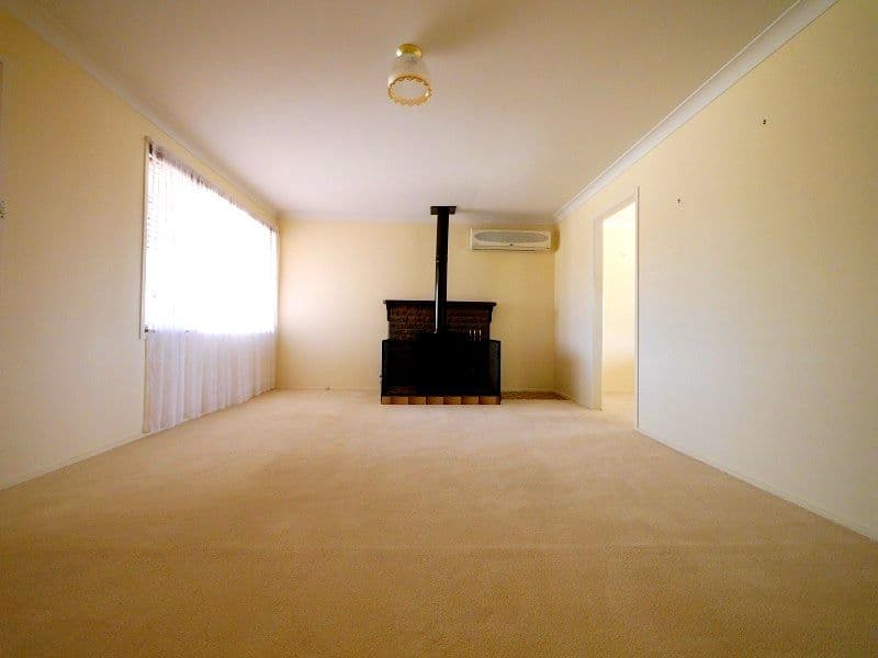 16 Hartley Street, COWRA NSW 2794, Cowra - Thumbnail 3
