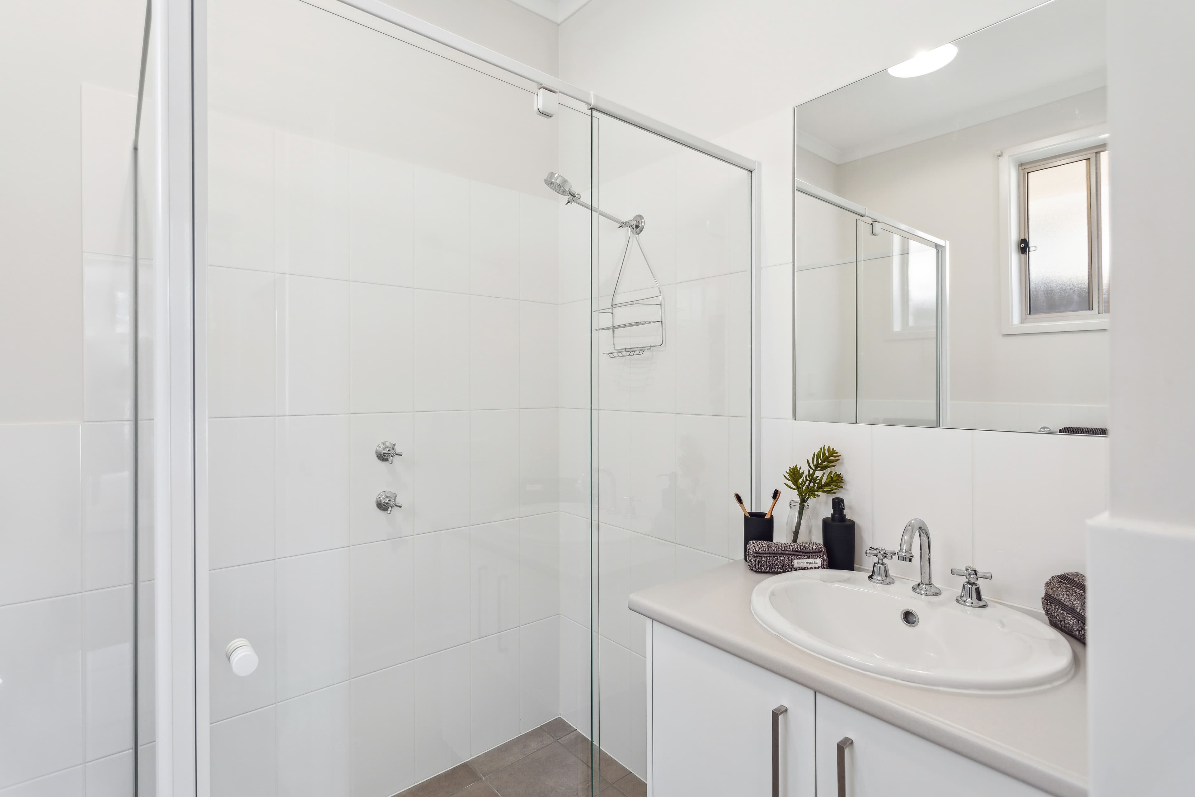 36 Clearview Crescent, Clearview SA 5085, Clearview - Thumbnail 4