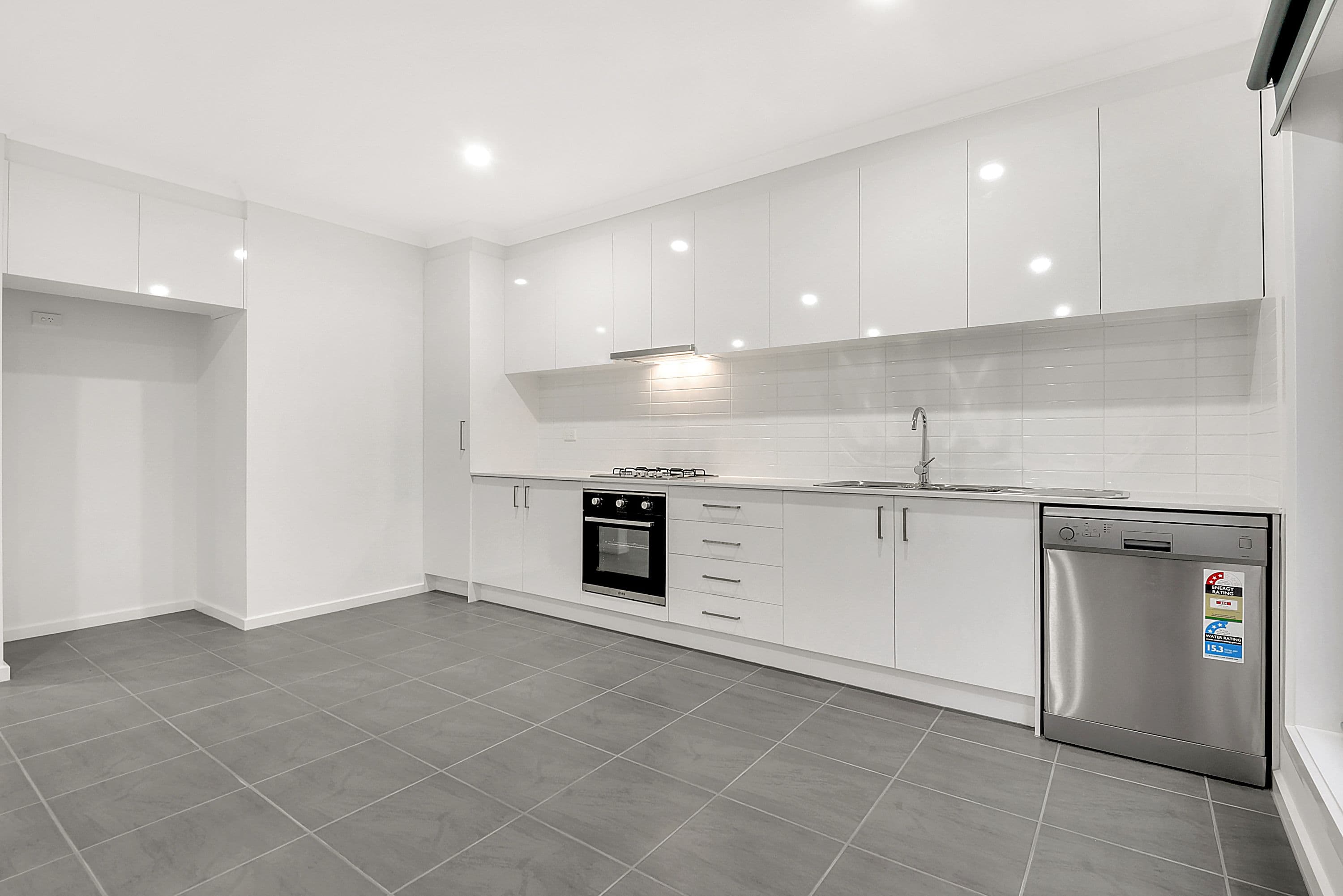 28 Fadaro Street, Kalkallo VIC 3064, Kalkallo - Thumbnail 7