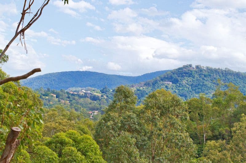 27 Kenmore Road, KENMORE QLD 4069, Kenmore - Thumbnail 3