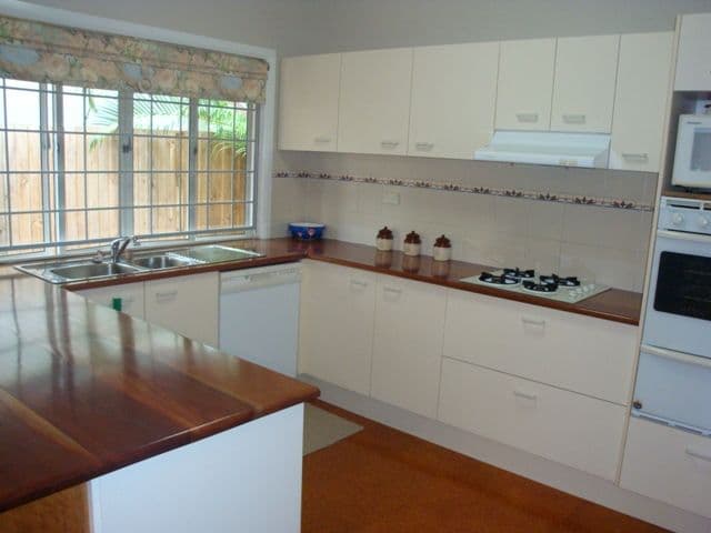 18 Clara Street, CORINDA QLD 4075, Corinda - Thumbnail 3