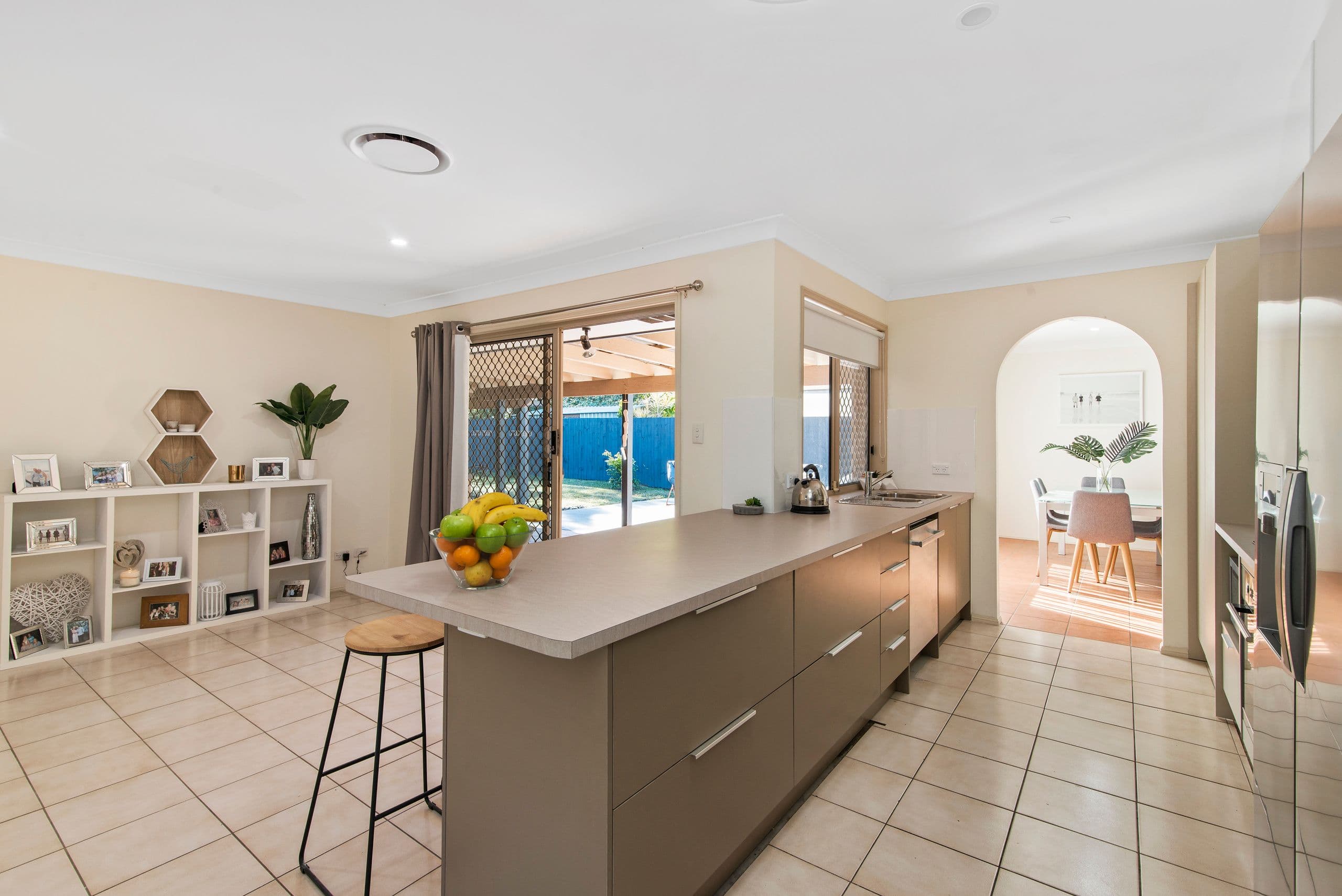 38 Togos Avenue, Currumbin Waters QLD 4223, Currumbin Waters - Thumbnail 3