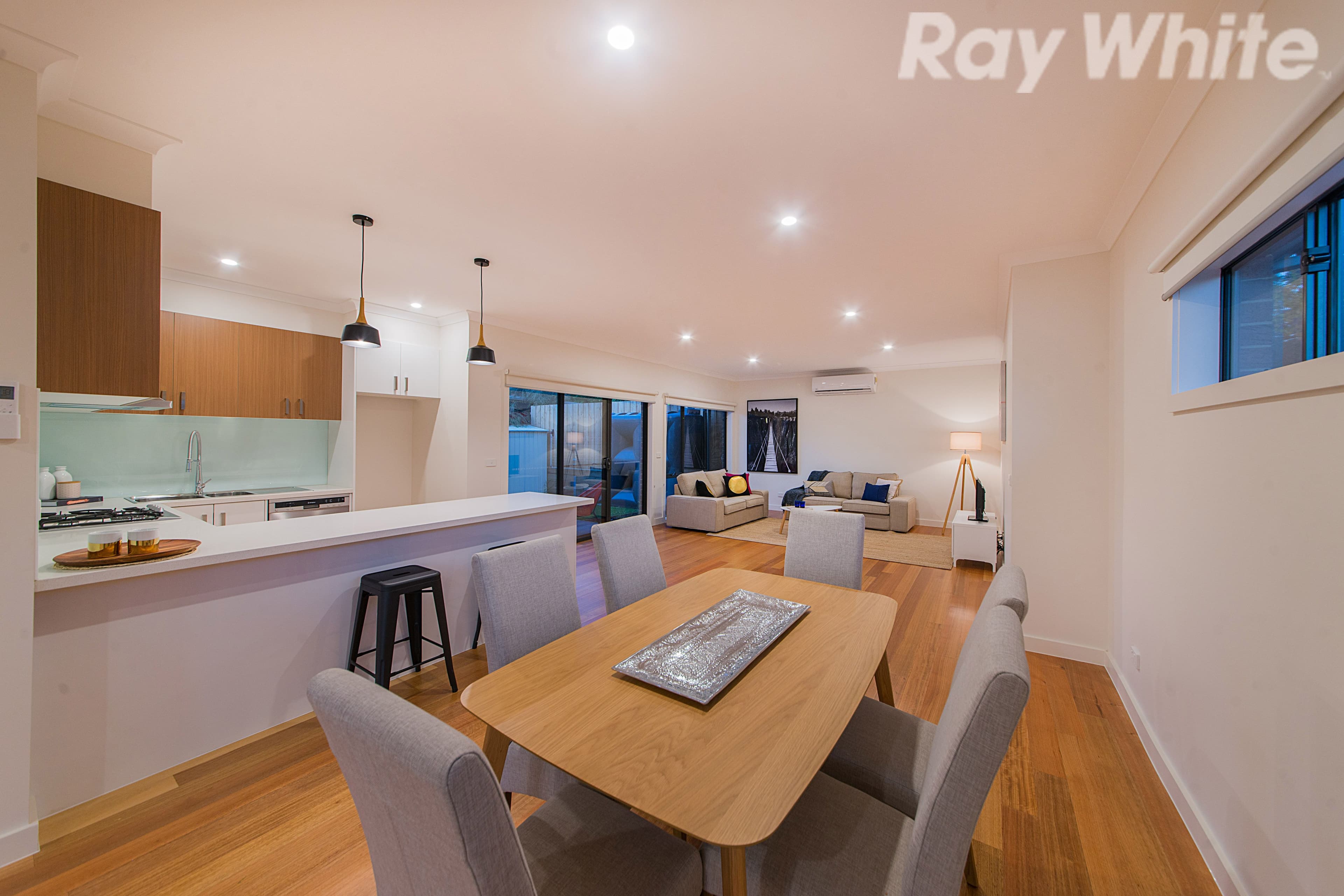 24 Manuka Drive, Ferntree Gully VIC 3156, Ferntree Gully - Thumbnail 3
