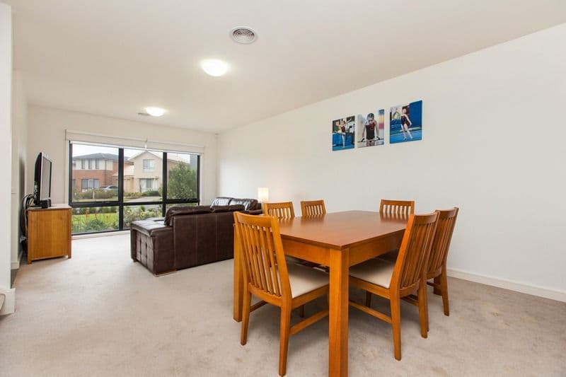 20 Chopard Avenue, WATERWAYS VIC 3195, Waterways - Thumbnail 2