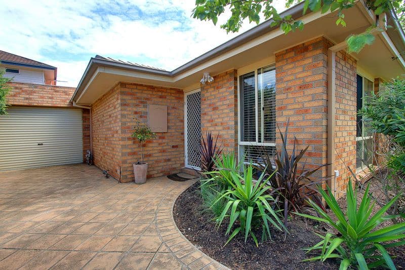 17 Naples Street, Mornington VIC 3931, Mornington - Thumbnail 2