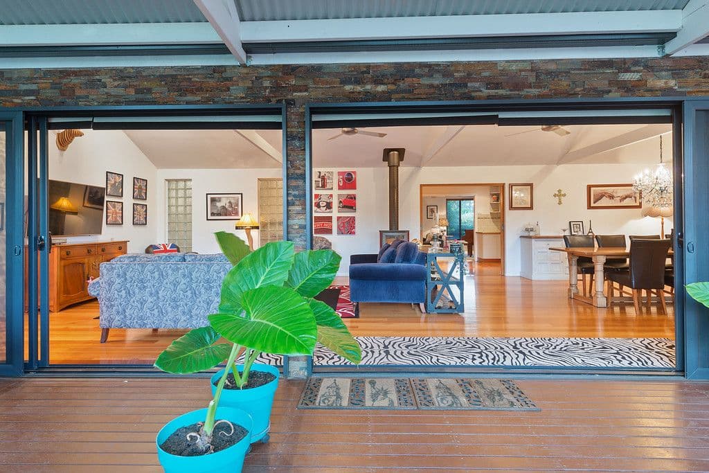 34 Victoria Street, Mansfield VIC 3722, Mansfield - Thumbnail 2