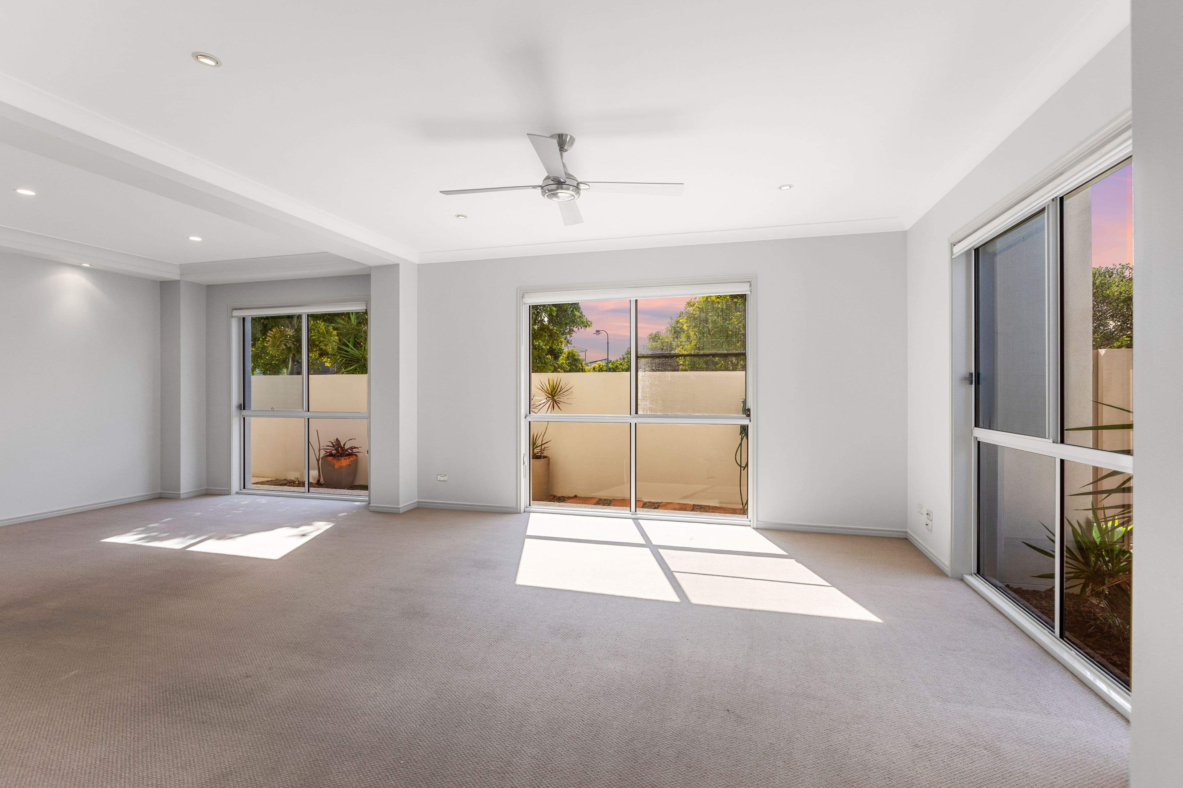 5 Tarawa Street, Kawana Island QLD 4575, Kawana Island - Thumbnail 4