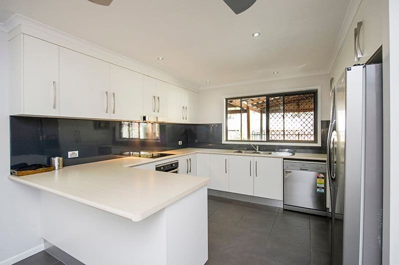 52 Gretel Drive, CLINTON QLD 4680, Clinton - Thumbnail 2