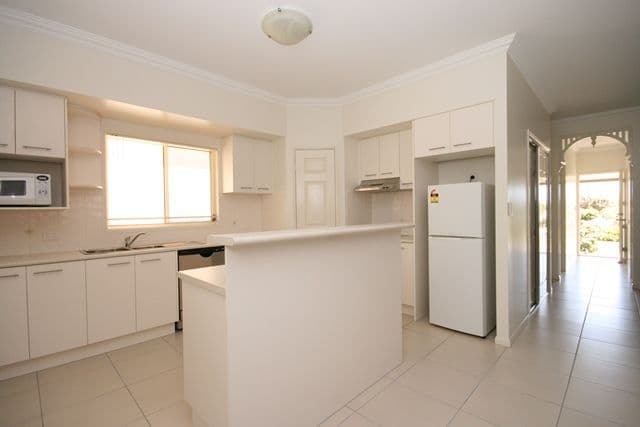 23 Glenrock Parade, NORTH LAKES QLD 4509, North Lakes - Thumbnail 2