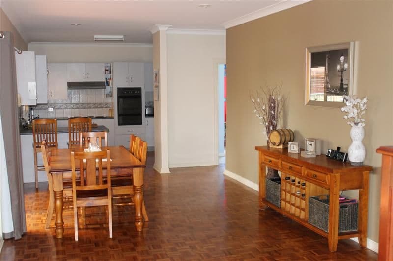 3 Pamela Place, DUBBO NSW 2830, Dubbo - Thumbnail 3