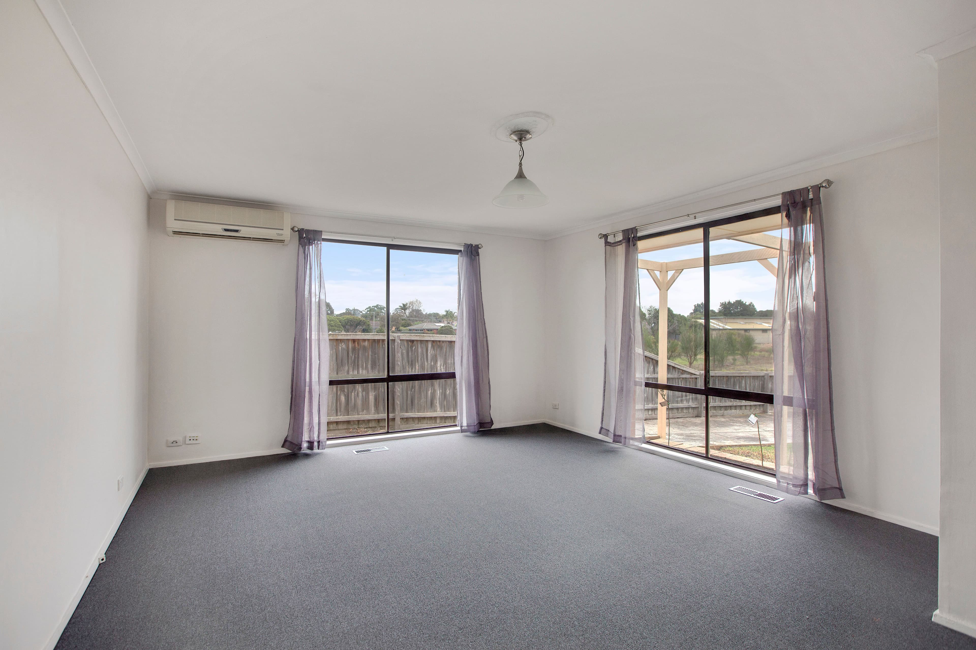 21 Bundy Court, Frankston North VIC 3200, Frankston North - Thumbnail 4