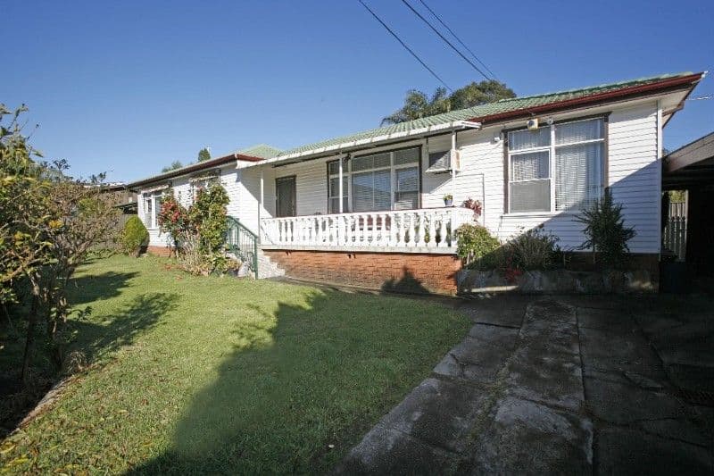 35 Shoalhaven Road, SYLVANIA WATERS NSW 2224, Sylvania Waters - Thumbnail 4