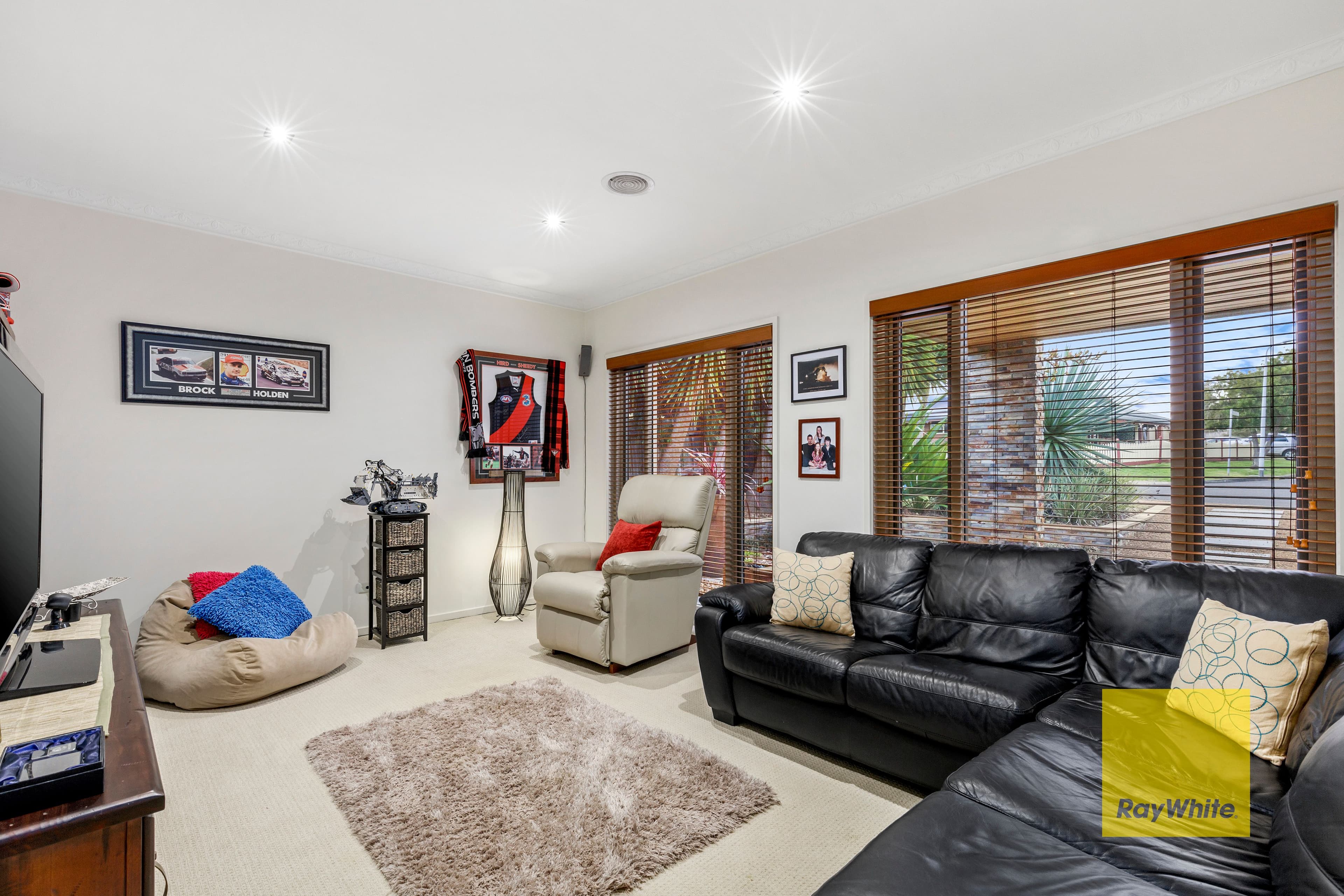 3 Kindale Court, Highton VIC 3216, Highton - Thumbnail 2