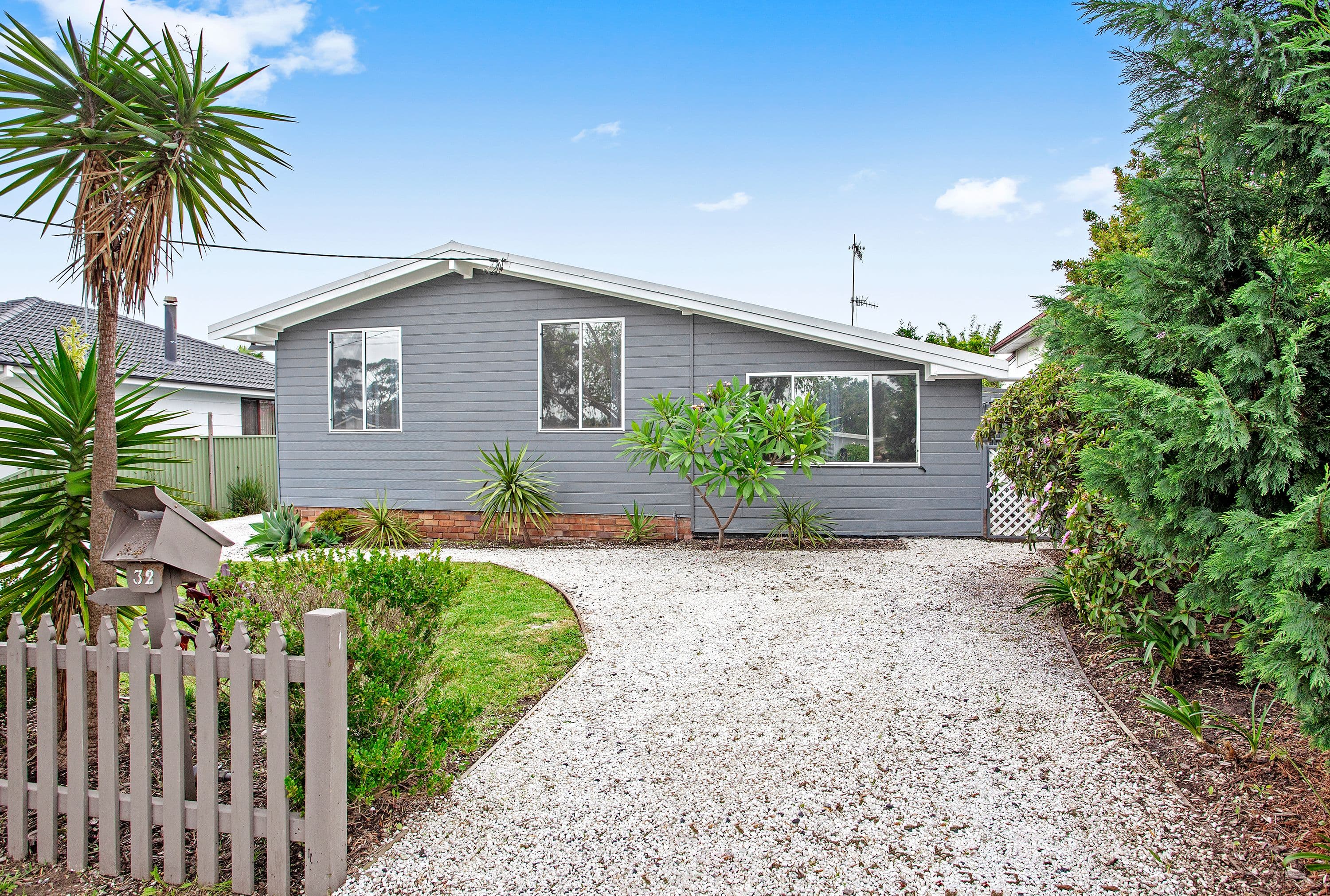 32 Cunningham Road, Killarney Vale NSW 2261, Killarney Vale - Image 1