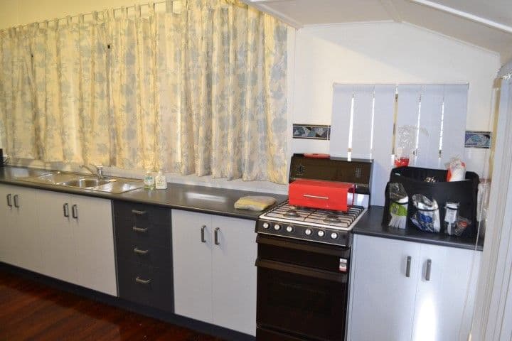 3 Pulgul Street, Urangan QLD 4655, Urangan - Thumbnail 6