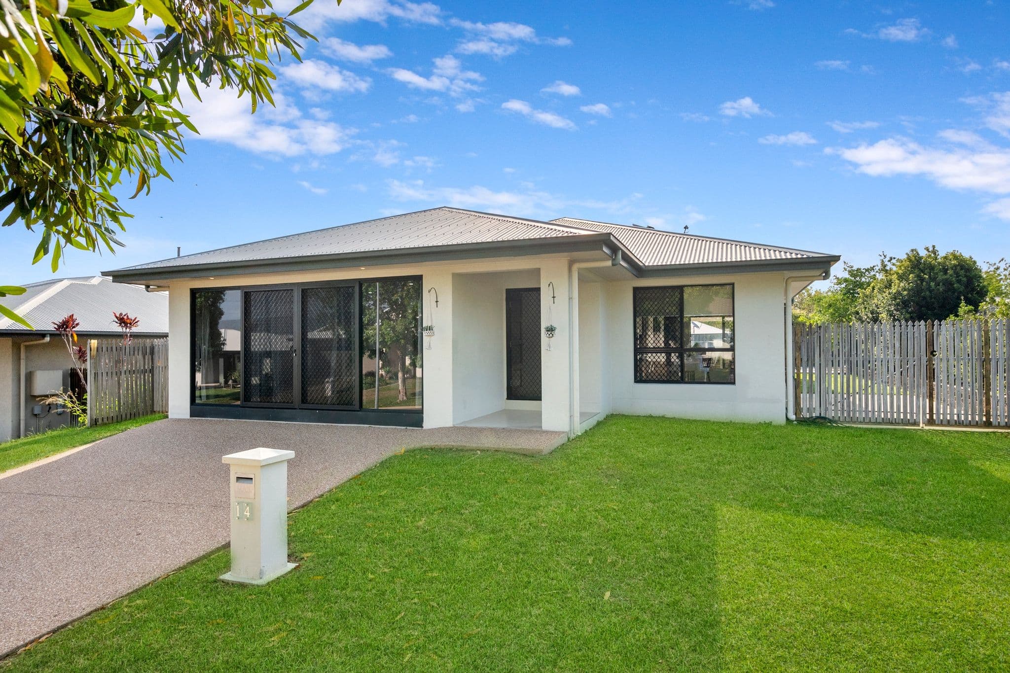 14 Pierce Street, Mount Louisa QLD 4814, Mount Louisa - Image 1