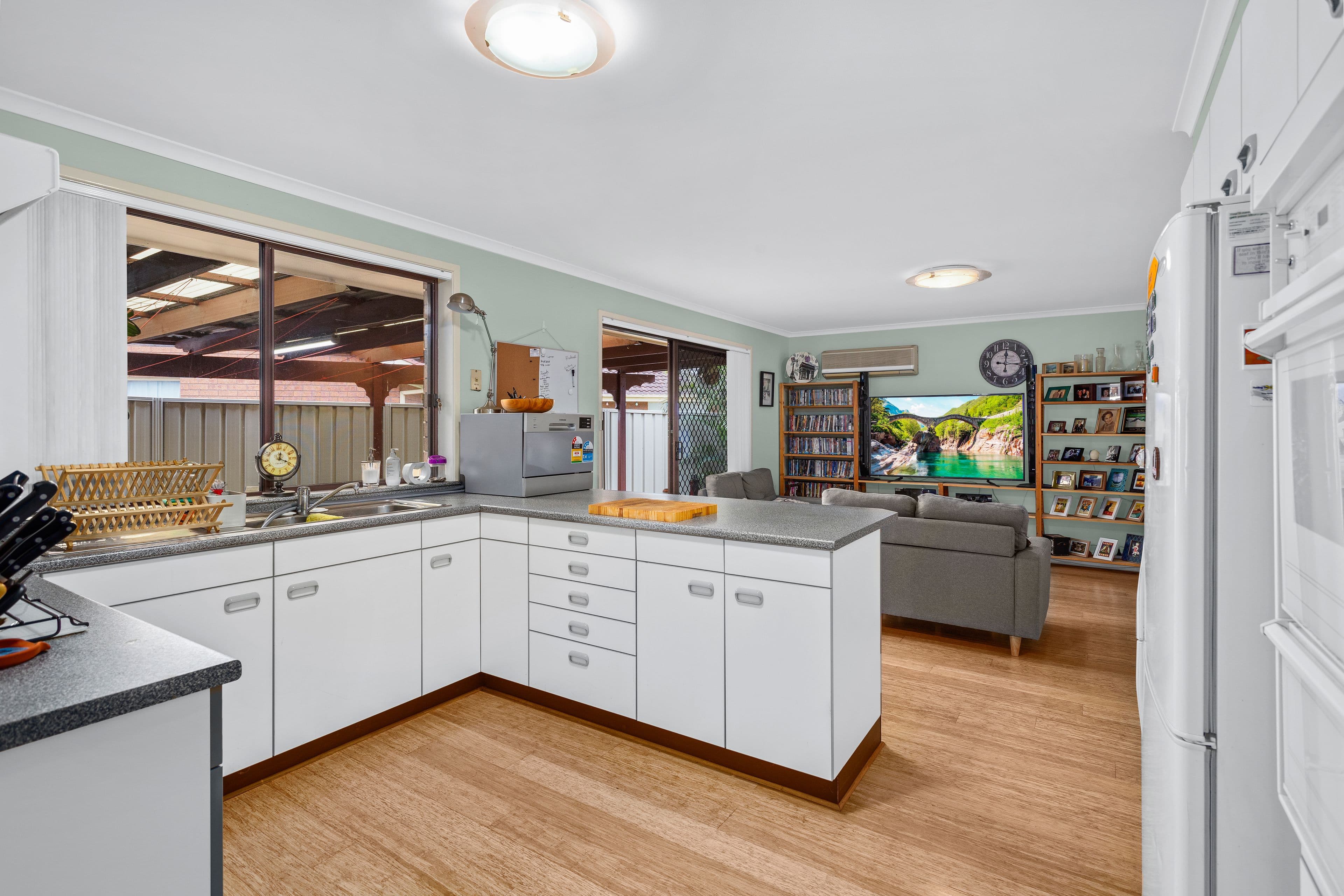 34 Charlotte Crescent, Albion Park NSW 2527, Albion Park - Thumbnail 2