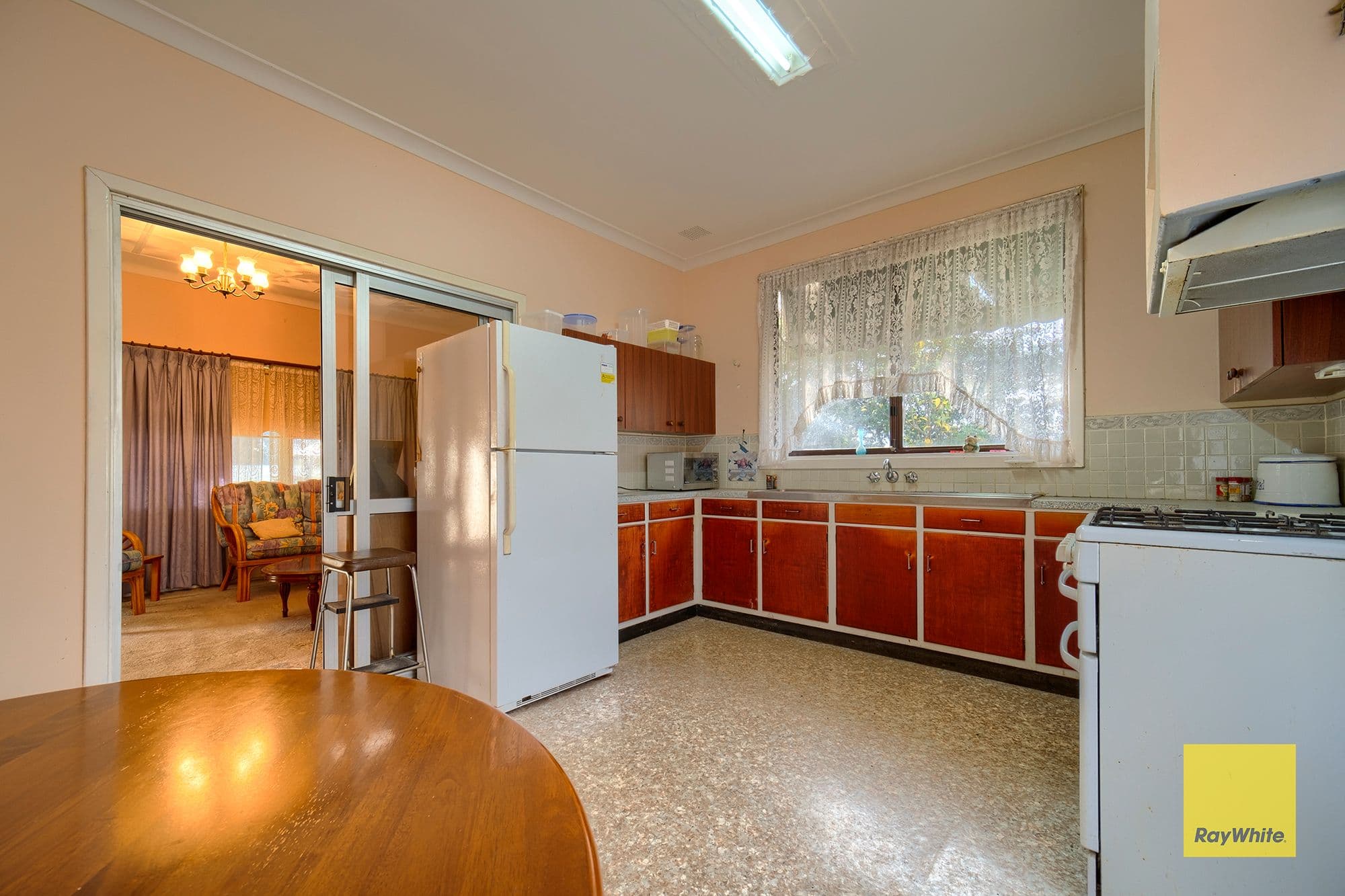 6 Le Grande Avenue, Orana WA 6330, Orana - Thumbnail 3