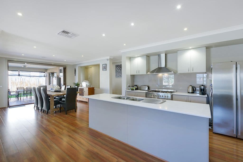 19 Fortress Road, Doreen VIC 3754, Doreen - Thumbnail 2