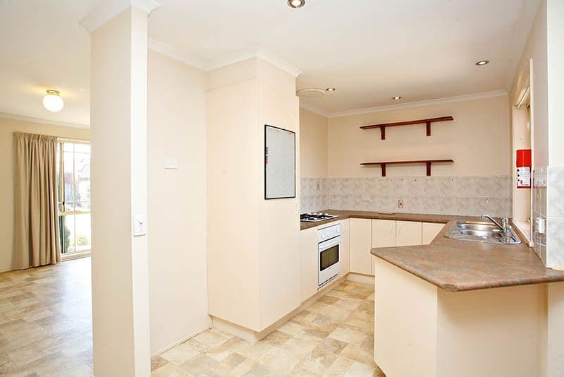3 Dauphine Mews, HOPPERS CROSSING VIC 3029, Hoppers Crossing - Thumbnail 2
