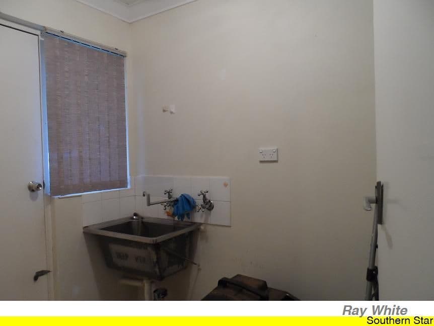 9 Hakea Road, CAMILLO WA 6111, Camillo - Thumbnail 5