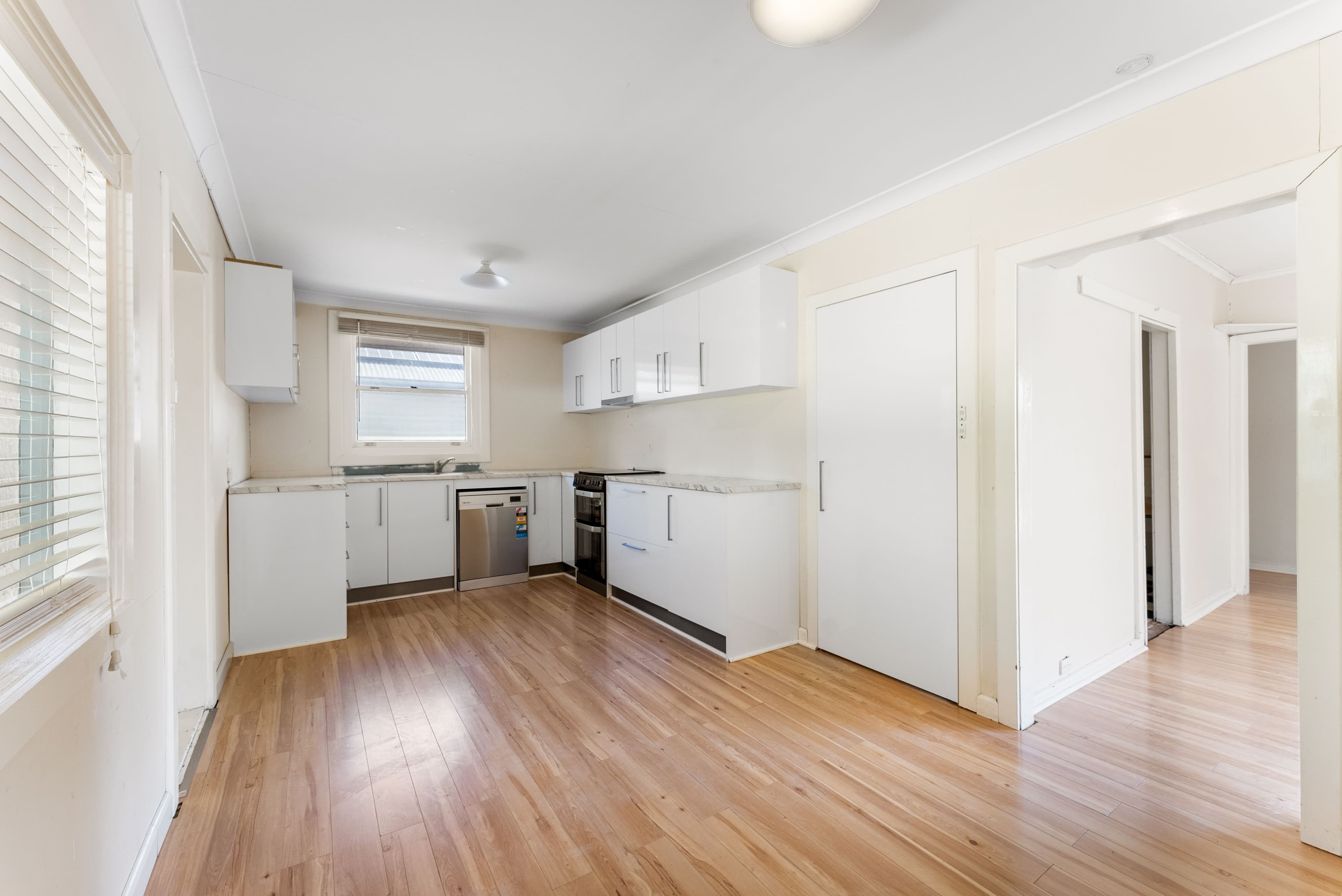 21 Edgecombe Road, Davoren Park SA 5113, Davoren Park - Thumbnail 5
