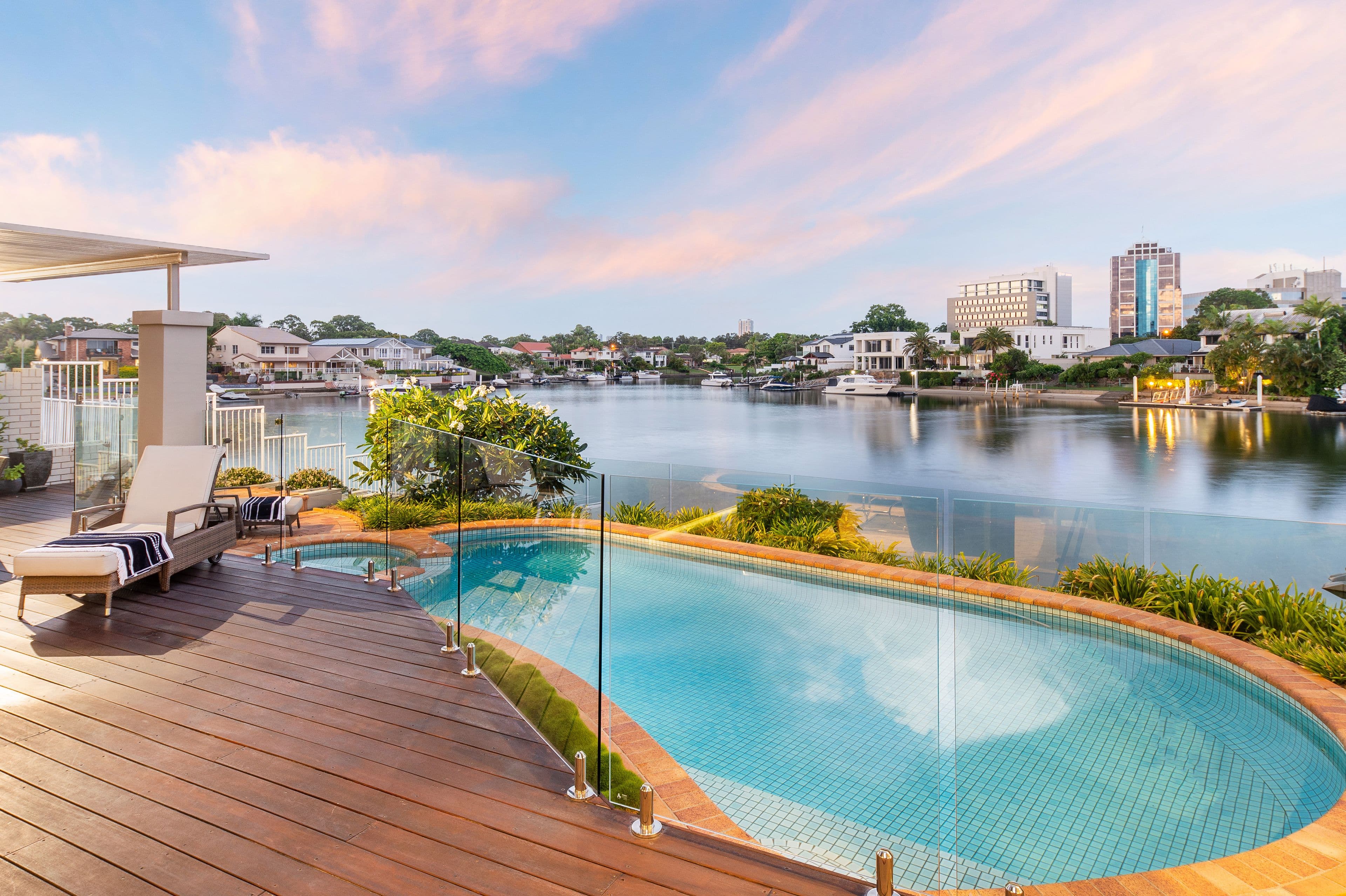 9 Daimler Drive, Bundall QLD 4217, Bundall - Thumbnail 2